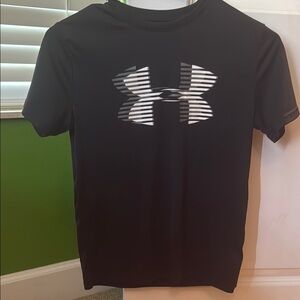 Under Armour Boy’s Black Short Sleeve Tee